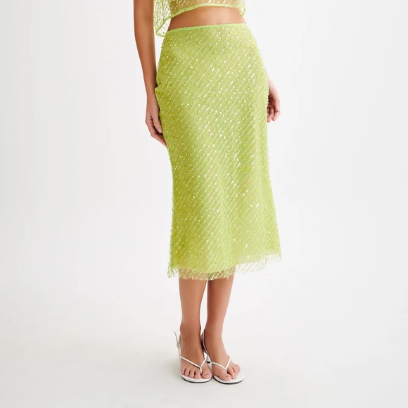 NEW WITH TAGS MESHKI GREEN SEQUIN SKIRT - Picture 1 of 3